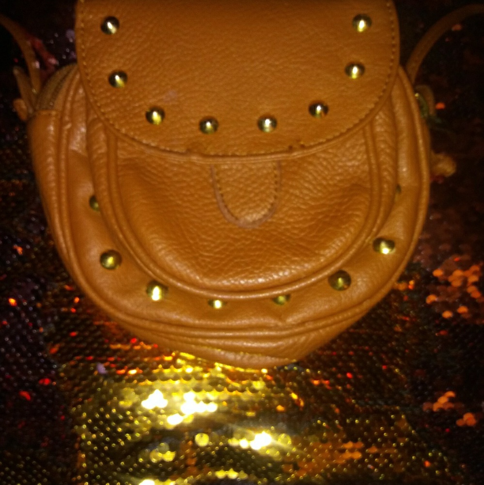And you damn boo side bag has been use